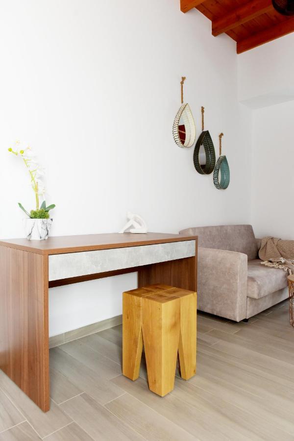 Paraskevi Luxury Apartments Kattavia Ngoại thất bức ảnh